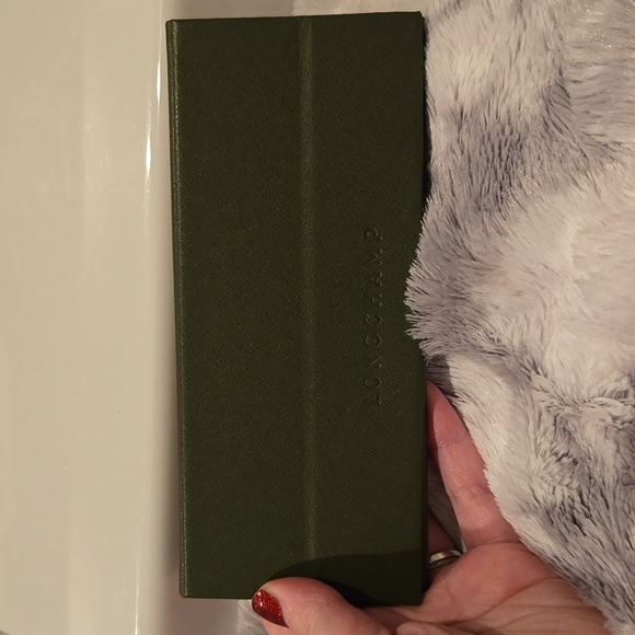 Longchamp Paris Black and Gold Sunglasses with Cat-Eye Style Brand New In Case - Picture 9 of 16